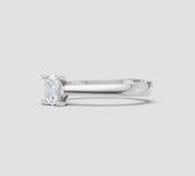 Eterna Solitaire Ring