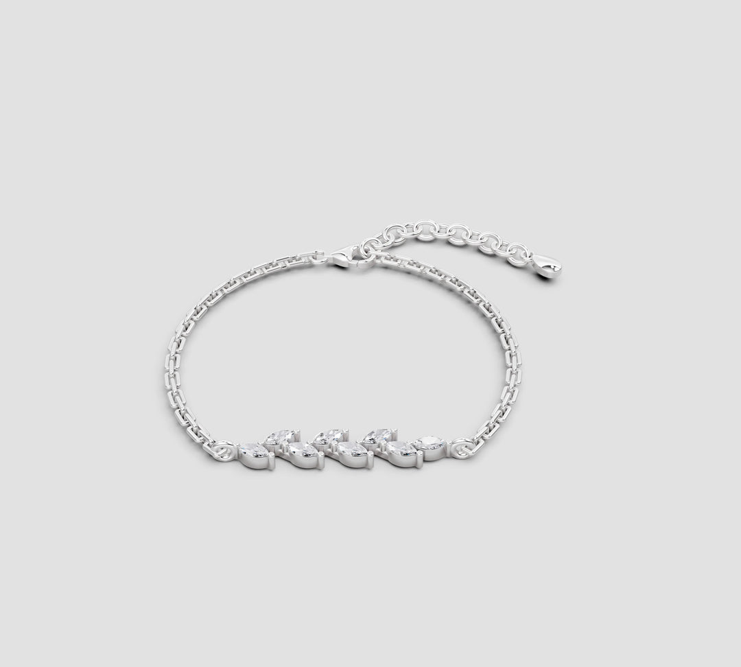 Lumine Leaf Chain Bracelet