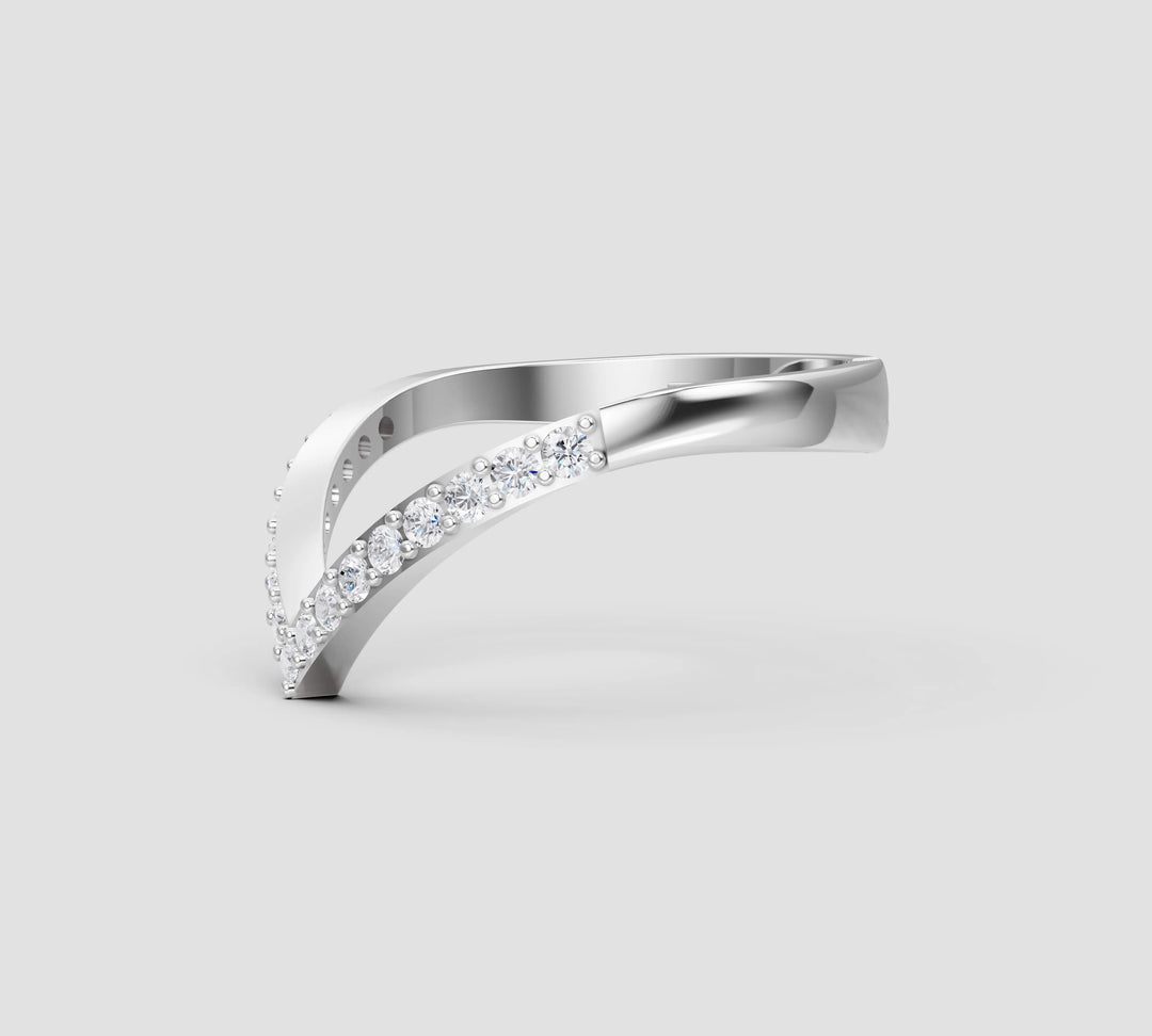 Aurea V-Line Ring
